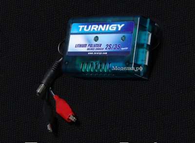 Зарядник Turnigy 2S-3S.