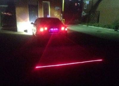 Лазерный стоп сигнал на автомобиль.